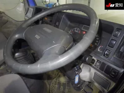 Mazda TITAN  с аукциона в Японии