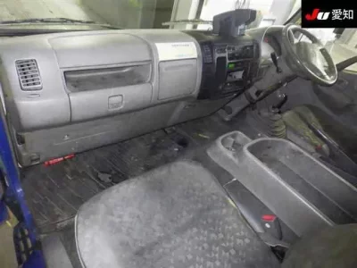 Hino DUTRO  с аукциона в Японии