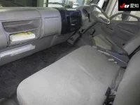 Hino DUTRO лот № 8016 оценка 3.5  с аукциона в Японии 2