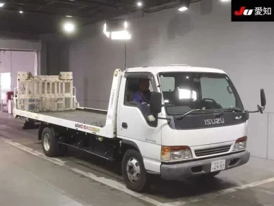 Isuzu ELF  с аукциона в Японии