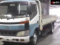 Toyota DYNA лот № 8039 оценка 3  с аукциона в Японии 6
