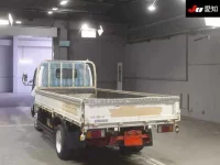 Toyota DYNA лот № 8039 оценка 3  с аукциона в Японии 1