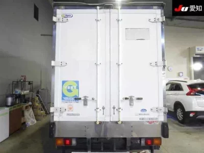 Mitsubishi CANTER  с аукциона в Японии