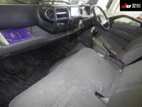 Toyota TOYOACE лот № 8062 оценка 3  с аукциона в Японии 2