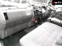 Mitsubishi CANTER лот № 8086 оценка 3.5  с аукциона в Японии 2