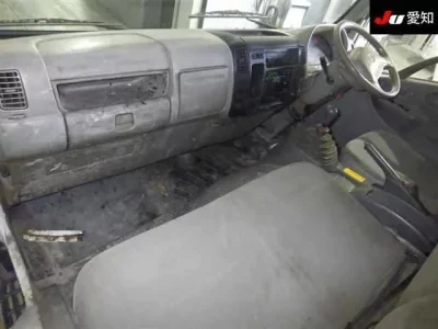 Hino DUTRO  с аукциона в Японии