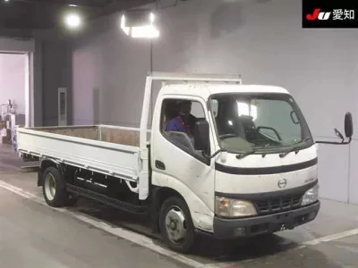 Hino DUTRO  с аукциона в Японии