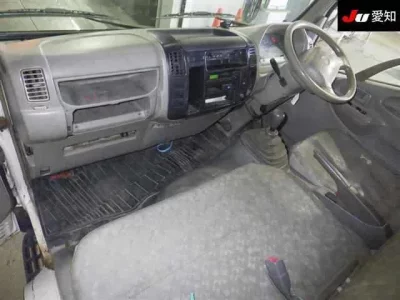Hino DUTRO  с аукциона в Японии