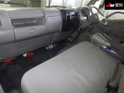 Hino DUTRO  с аукциона в Японии