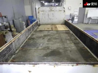 Isuzu ELF  с аукциона в Японии