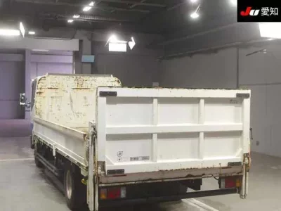 Isuzu ELF  с аукциона в Японии