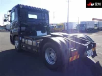 Nissan QUON лот № 8517 оценка 3.5  с аукциона в Японии 4