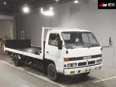 Isuzu ELF  с аукциона в Японии