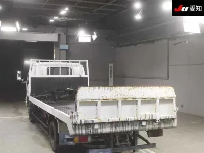 Isuzu ELF  с аукциона в Японии