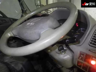 Hino DUTRO  с аукциона в Японии