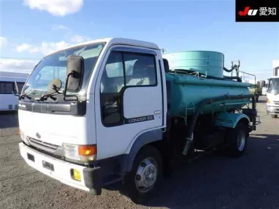 Nissan TRUCK  с аукциона в Японии