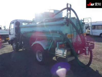 Nissan TRUCK  с аукциона в Японии