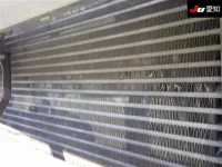 Nissan QUON лот № 8549 оценка 3.5  с аукциона в Японии 9