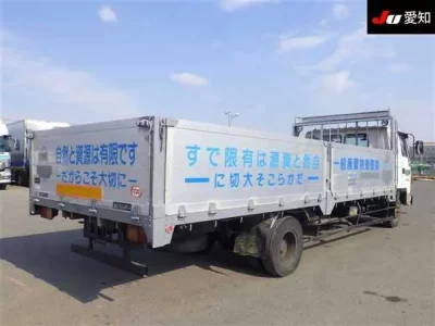 Isuzu FORWARD  с аукциона в Японии