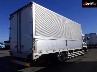 Isuzu FORWARD  с аукциона в Японии