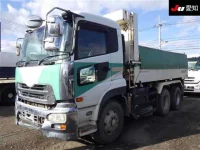 Nissan QUON лот № 8624 оценка 3.5  с аукциона в Японии 3