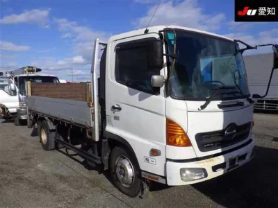 Hino TRUCK