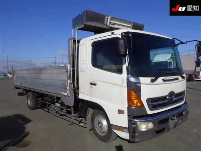 Hino TRUCK