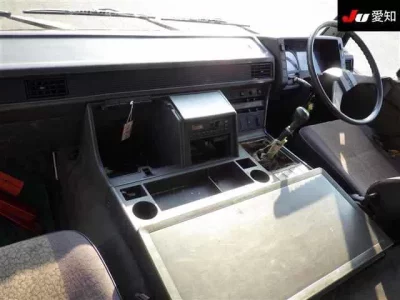 Mitsubishi FUSO TRUCK  с аукциона в Японии