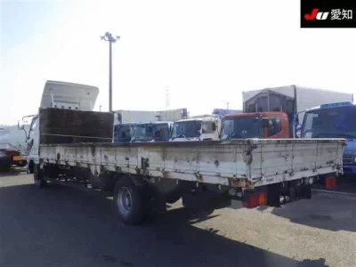 Mitsubishi FUSO FIGHTER