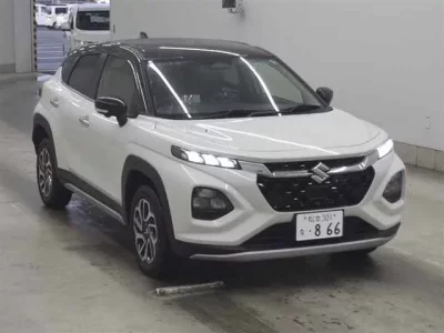 Suzuki FRONX  с аукциона в Японии