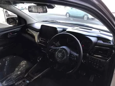 Suzuki FRONX  с аукциона в Японии