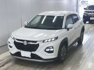 Suzuki FRONX  с аукциона в Японии