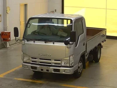 Isuzu ELF  с аукциона в Японии