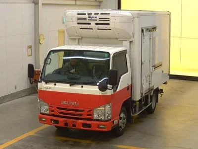 Isuzu ELF  с аукциона в Японии