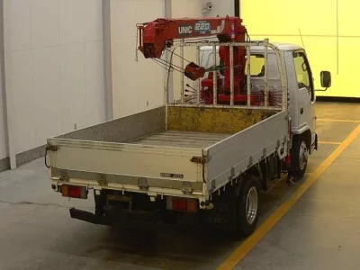 Isuzu ELF  с аукциона в Японии