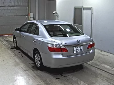 Toyota PREMIO  с аукциона в Японии