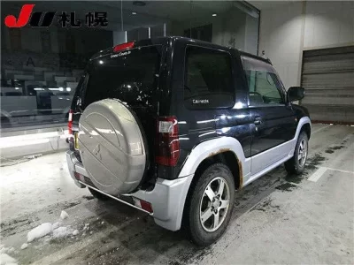 Mitsubishi PAJERO MINI