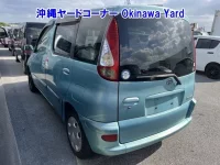 Toyota FUNCARGO лот № 43005 оценка 3.5  с аукциона в Японии 1