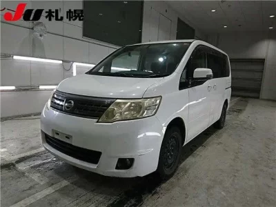Nissan SERENA  с аукциона в Японии