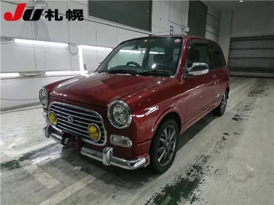Daihatsu MIRA  с аукциона в Японии