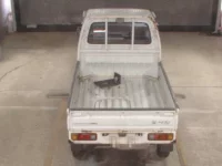 Honda ACTY TRUCK лот № 8040 оценка 3  с аукциона в Японии 3