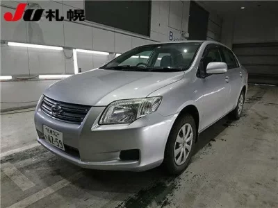 Toyota COROLLA AXIO  с аукциона в Японии