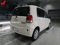 Toyota PORTE лот № 36 оценка R  с аукциона в Японии 1