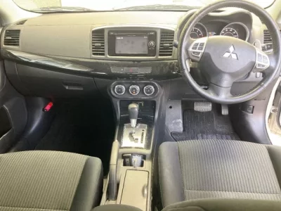 Mitsubishi GALANT FORTIS  с аукциона в Японии