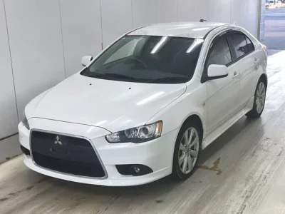 Mitsubishi GALANT FORTIS  с аукциона в Японии
