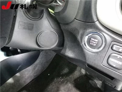 Toyota VITZ  с аукциона в Японии