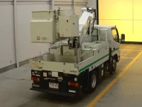 Hino DUTRO лот № 1046 оценка 3.5  с аукциона в Японии 1