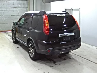 Nissan X-TRAIL  с аукциона в Японии