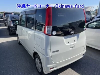 Nissan ROOX  с аукциона в Японии