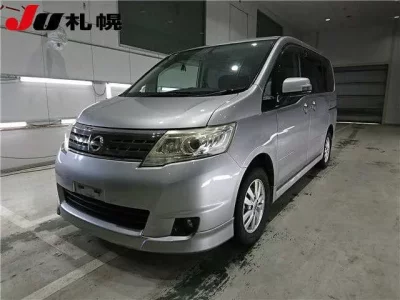 Nissan SERENA  с аукциона в Японии